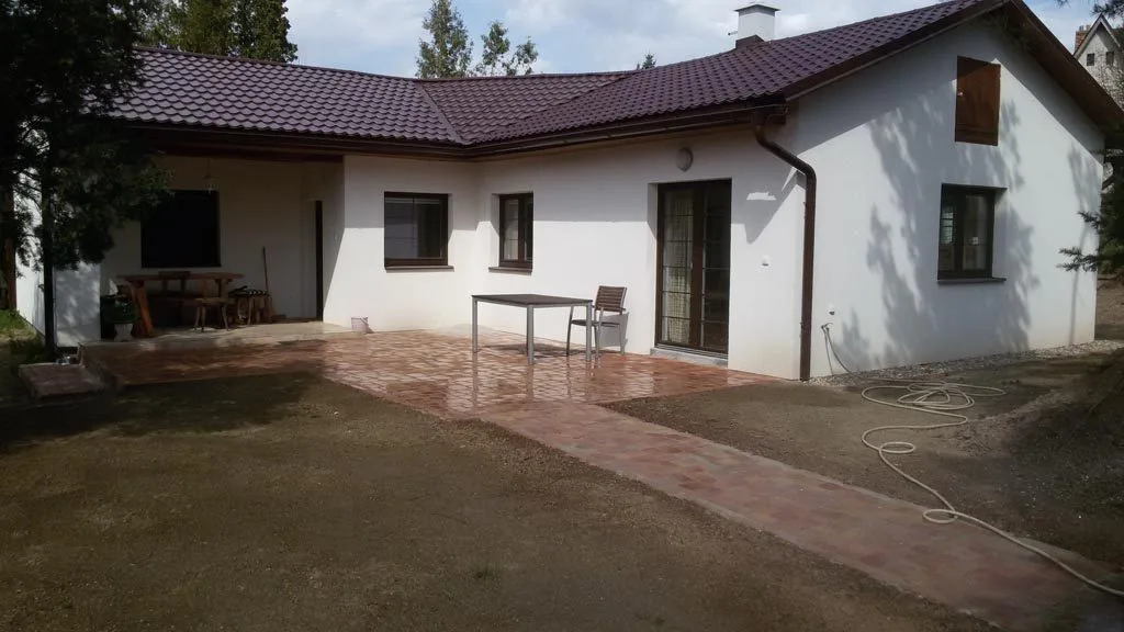 Dokončený rodinný dům postavený na klíč stavební firmou Chitussi-6